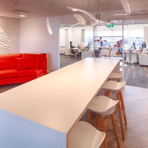 Tekero referents Swedbank Estonia, HR office. Interface plaatvaip Online/Offline.